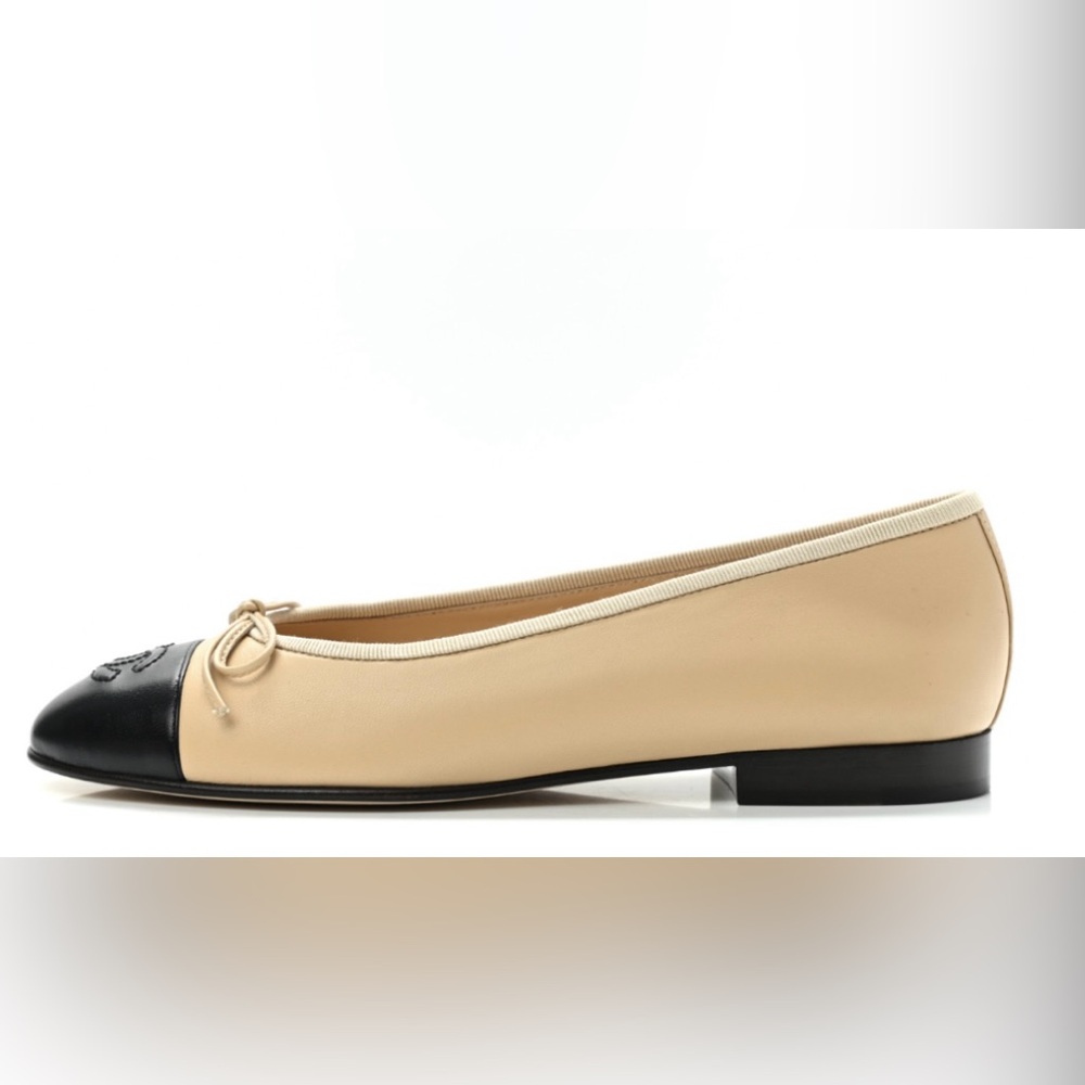 Chanel Cream Ballet Flats